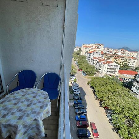 D&N Apartman บาร์ ภายนอก รูปภาพ