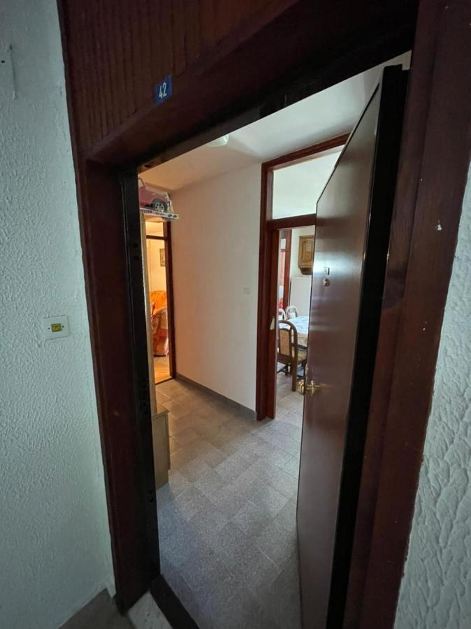 D&N Apartman บาร์ ภายนอก รูปภาพ